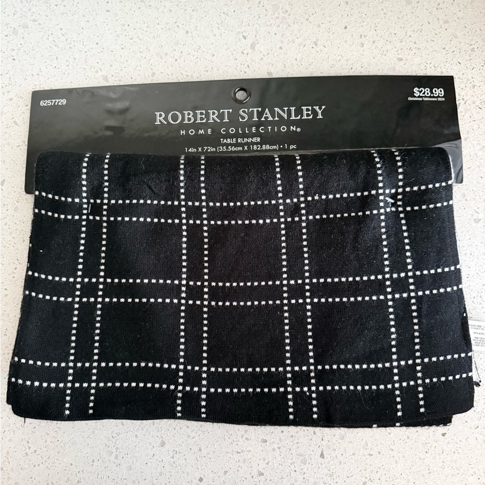 Robert Stanley, Hobby Lobby, Black and White Geometric Table Runner, Brand New
